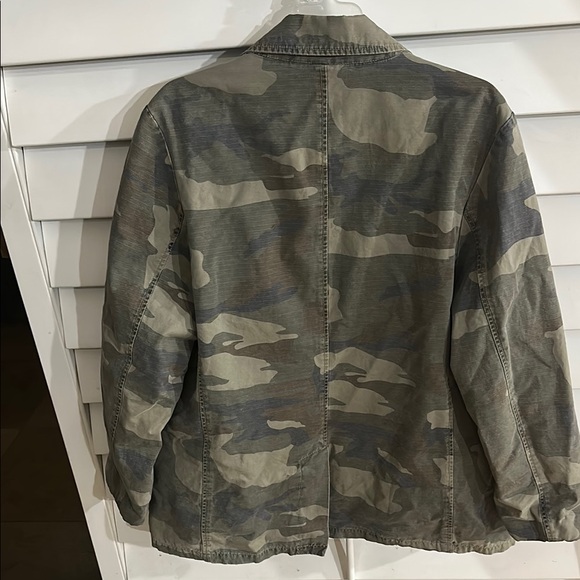 Camouflage Jacket - Picture 5 of 5